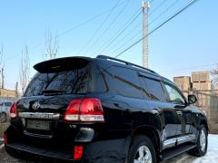 Photo of the vehicle Toyota Land Cruiser