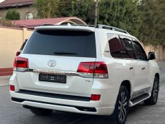 Сүрөт унаа Toyota Land Cruiser