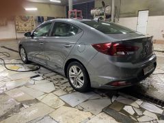 Photo of the vehicle Hyundai Elantra