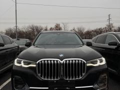 Сүрөт унаа BMW X7