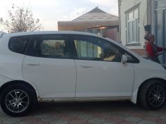 Photo of the vehicle Honda Fit