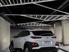 Сүрөт унаа Hyundai Kona