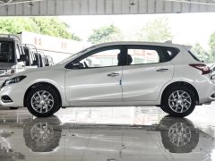 Сүрөт унаа Nissan Tiida