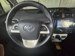 Фото авто Toyota Prius