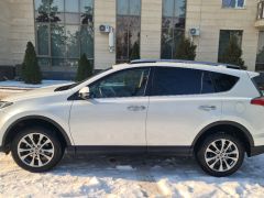 Сүрөт унаа Toyota RAV4