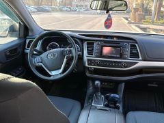 Сүрөт унаа Toyota Highlander