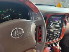 Сүрөт унаа Lexus LX