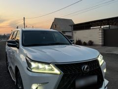 Сүрөт унаа Lexus LX