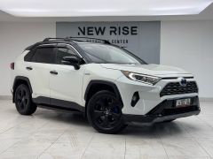 Фото авто Toyota RAV4