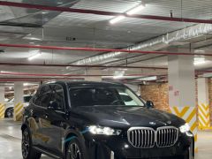 Photo of the vehicle BMW X5