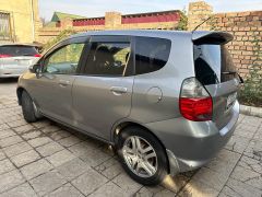 Photo of the vehicle Honda Fit