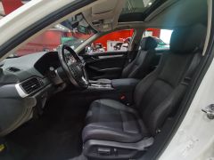 Фото авто Honda Accord