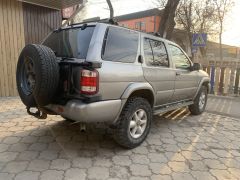 Фото авто Nissan Pathfinder