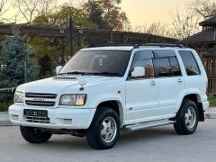 Photo of the vehicle Isuzu Bighorn