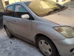 Фото авто Toyota Ist