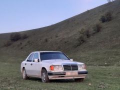 Фото авто Mercedes-Benz W124