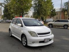 Фото авто Toyota Ist