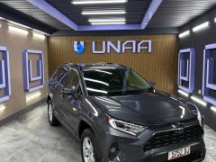 Сүрөт унаа Toyota RAV4