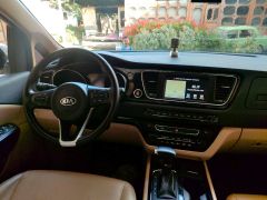 Сүрөт унаа Kia Carnival