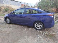 Фото авто Toyota Prius