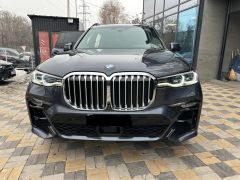 Фото авто BMW X7