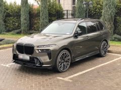 Photo of the vehicle BMW X7