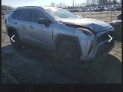 Photo of the vehicle Toyota RAV4