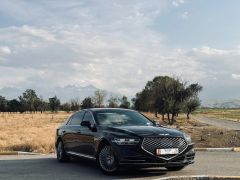 Photo of the vehicle Genesis G90