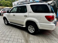 Фото авто Toyota Sequoia