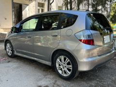 Фото авто Honda Fit