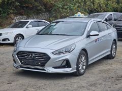 Photo of the vehicle Hyundai Sonata