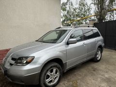 Сүрөт унаа Mitsubishi Outlander