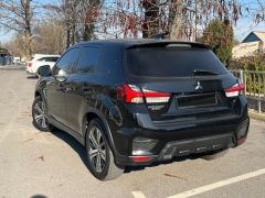 Photo of the vehicle Mitsubishi Outlander Sport