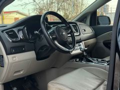 Сүрөт унаа Kia Carnival