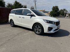 Фото авто Kia Carnival