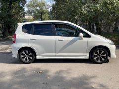 Фото авто Honda Fit