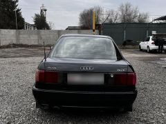 Photo of the vehicle Audi 80