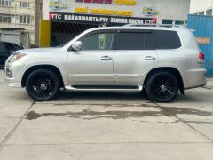 Фото авто Lexus LX