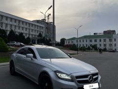 Сүрөт унаа Mercedes-Benz CLS