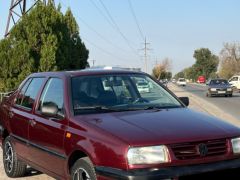 Фото авто Volkswagen Vento