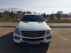 Сүрөт унаа Mercedes-Benz M-Класс