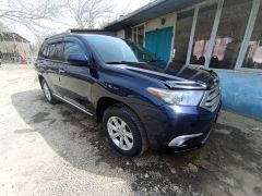 Photo of the vehicle Toyota Highlander