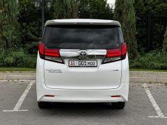 Сүрөт унаа Toyota Alphard