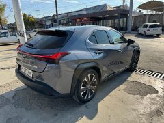 Фото авто Lexus UX