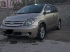 Photo of the vehicle Toyota Ist