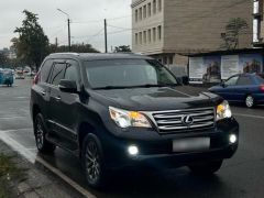 Photo of the vehicle Lexus GX