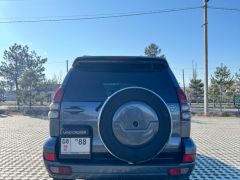 Сүрөт унаа Toyota Land Cruiser Prado