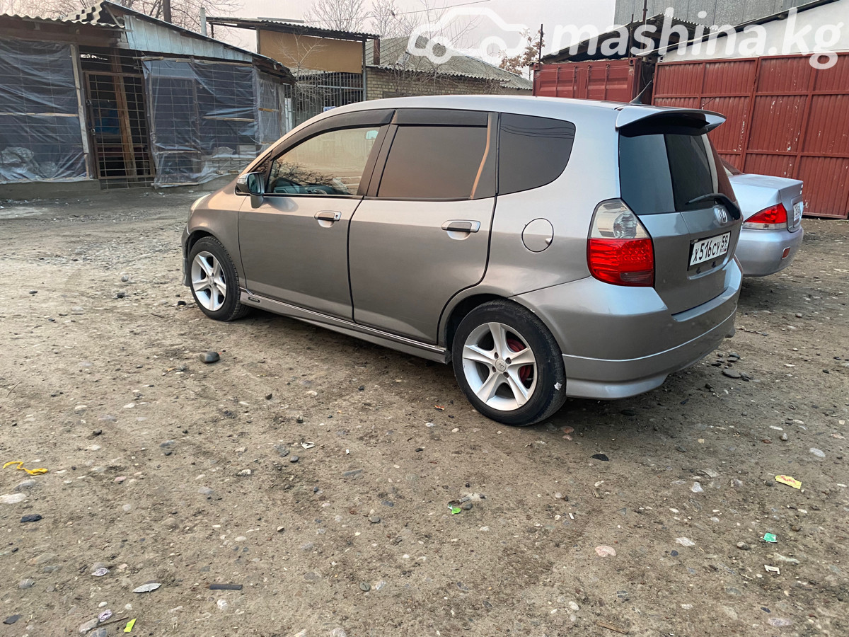 Купить Honda Fit в Бишкеке, 2003 год, 5 272 $.