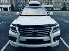 Photo of the vehicle Lexus LX