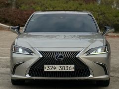 Фото авто Lexus ES